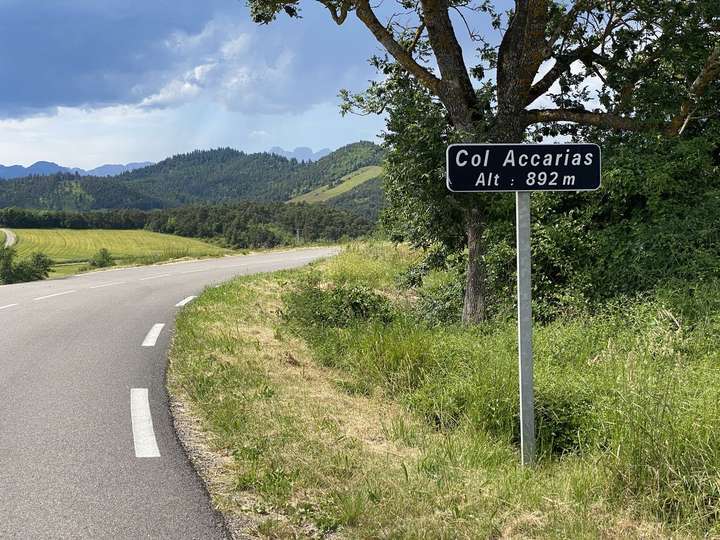 Col Accarias