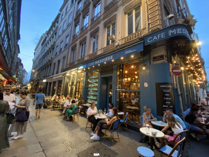 Lyon (rue Mercière)