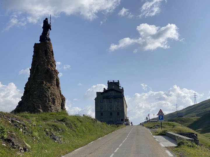 Col du petit Saint-Bernard