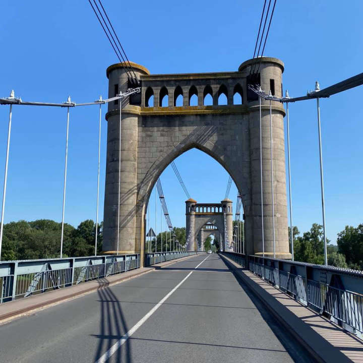Le pont sur la Loire à Langeais