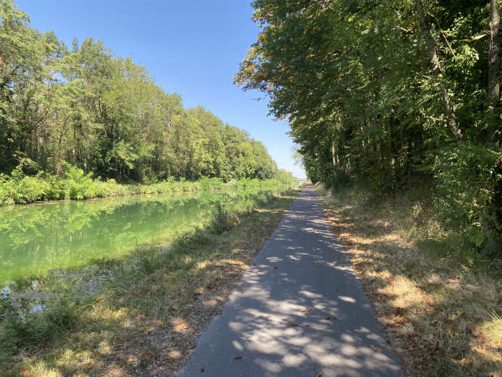 Canal entre Champagne et Bourgogne