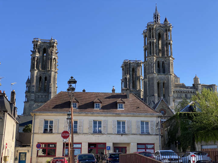 Laon