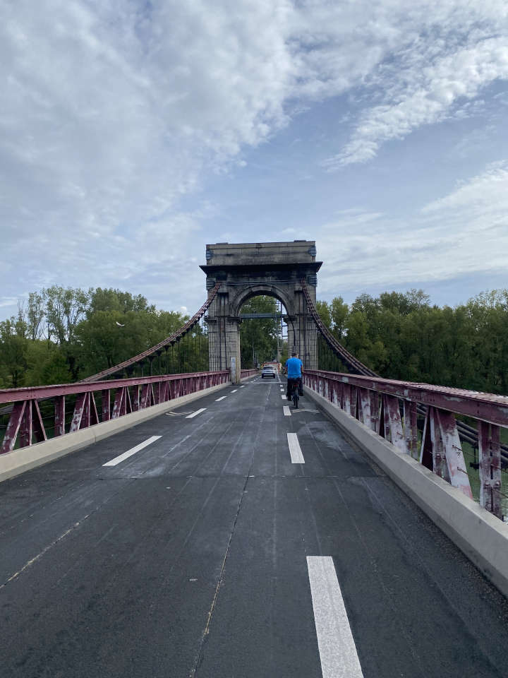 Pont sur le Rhône entre Givors et Chasse-sur-Rhône